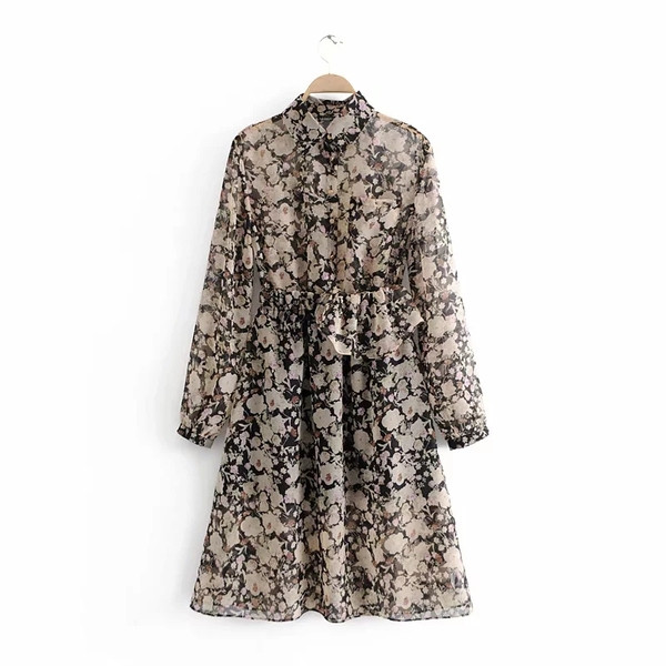 Hosszú ujjú női ruha - szabású modell