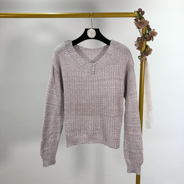 Pulover de dama cu decolteu in V in doua culori