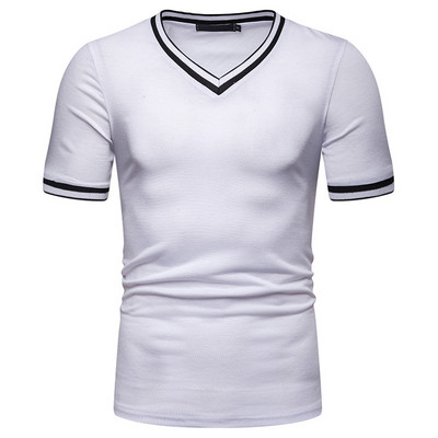 Alkalmi férfi póló V-nyakkal, több színben