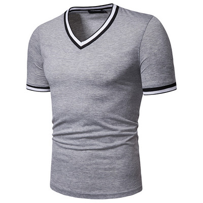 Alkalmi férfi póló V-nyakkal, több színben