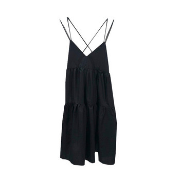 Fekete rövid női ruha vékony pántokkal