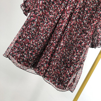 Rövid női tüll ruha virágmintával