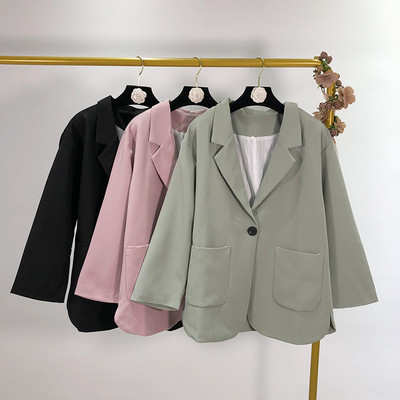 Дамско късо сако с копче и джобове в три цвята