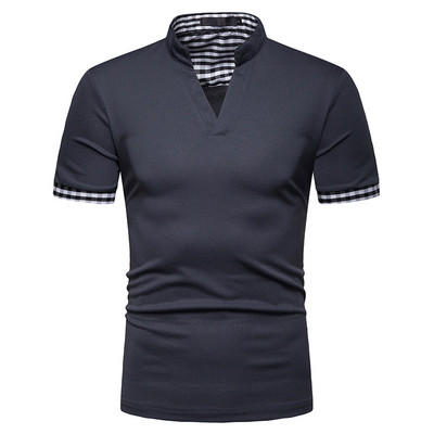 Alkalmi férfi póló V-nyakkal, több színben