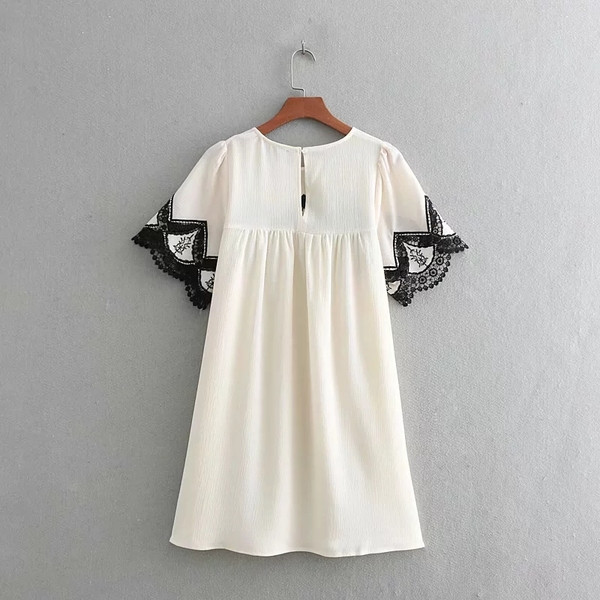Női ruha elemes - fehér csipke