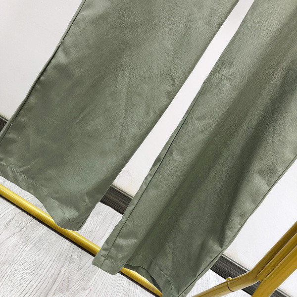 Salopetă lungă casual cu nasturi și buzunare