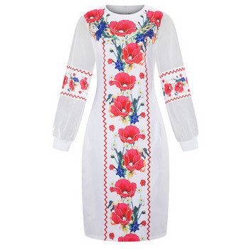 Nagy méretű modern női ruha virágmintás fehér és fekete színben