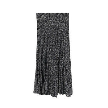 Hosszú redőzött női szoknya fekete-fehér színben