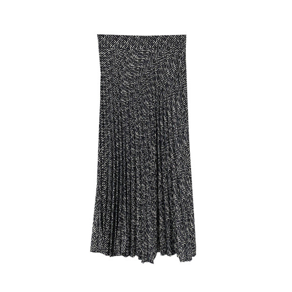 Hosszú redőzött női szoknya fekete-fehér színben