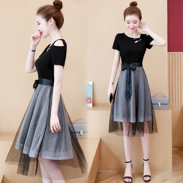 Női alkalmi ruha rövid ujjal, tüllből