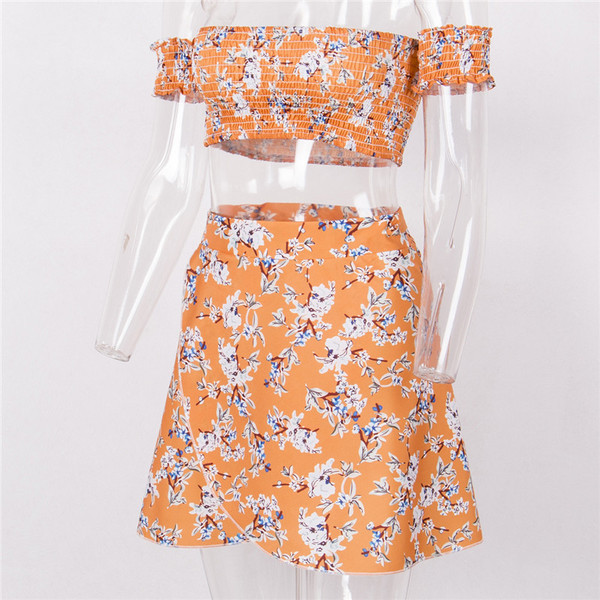 Set de dama zilnic din doua parti cu model floral