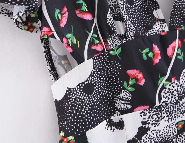 Salopeta de dama eleganta cu model floral