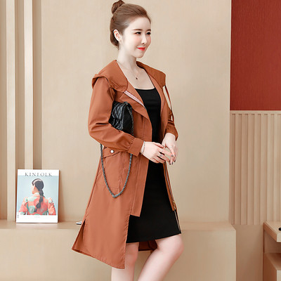 Modern női kabát három színben kapucnival