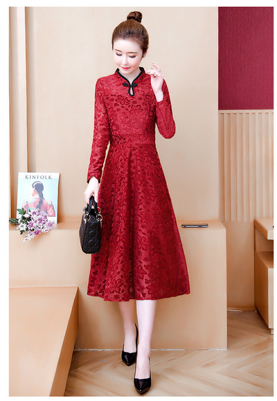 Rochie lungă de damă modernă în negru și roșu