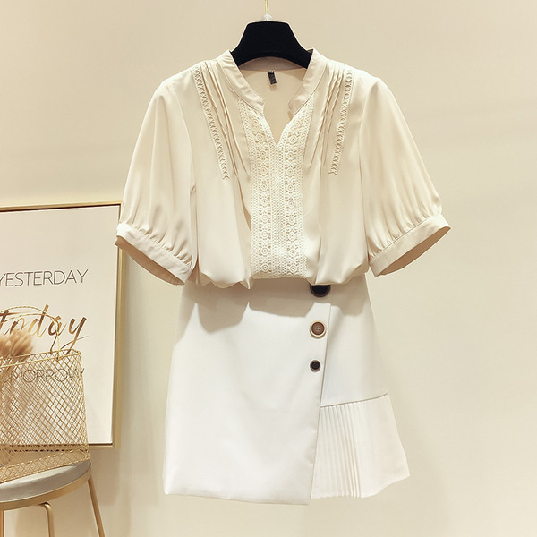 Fusta de dama moderna in doua culori cu nasturi