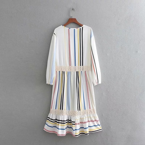 Csíkos női ruha hosszú ujjal