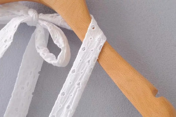 Fehér pántos női ruha