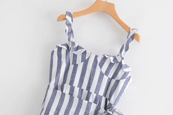 Rochie de dama in dungi cu bretele