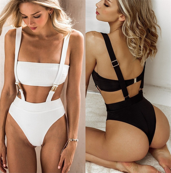 ÚJ modell fürdőruha két részes fehér és fekete színben