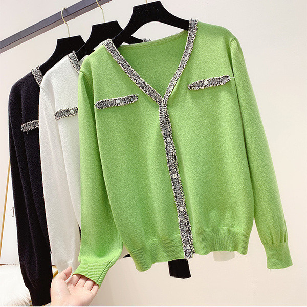 Gombos és hosszú ujjú női kardigán három színben