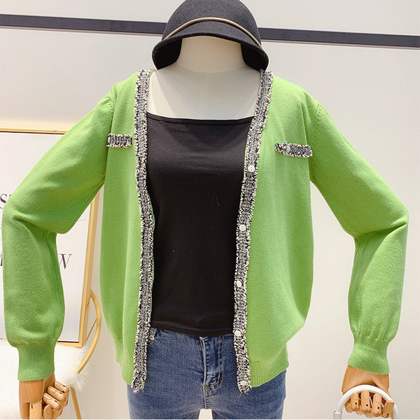 Gombos és hosszú ujjú női kardigán három színben