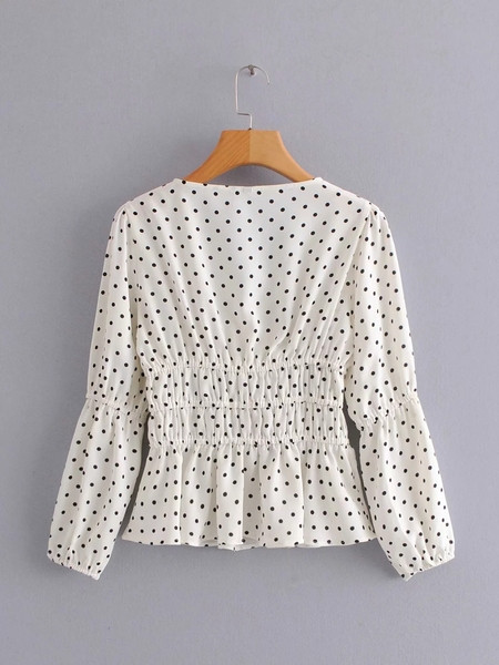 Bluză de damă cu buline de culoare albă