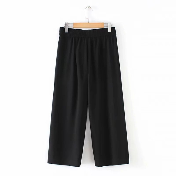 Pantaloni moderni de dama cu talie elastica in negru