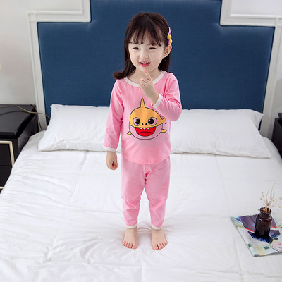 Model nou de pijamale pentru copii roz si alb cu aplicatie