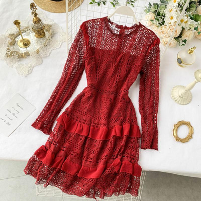 Model elegant de dama croiat cu dantela in mai multe culori