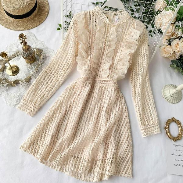 Női csipke ruha négy színben