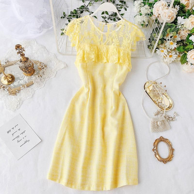 Rochie moderna de dama cu element de dantela in mai multe culori