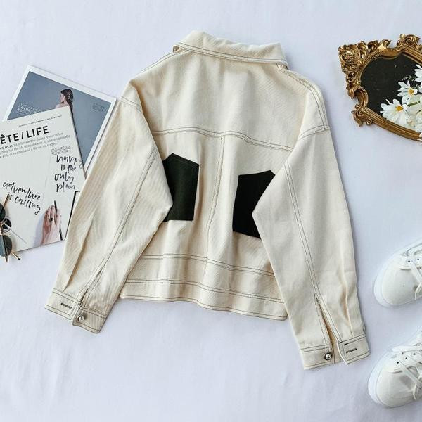 Női alkalmi farmerdzseki fehér színben