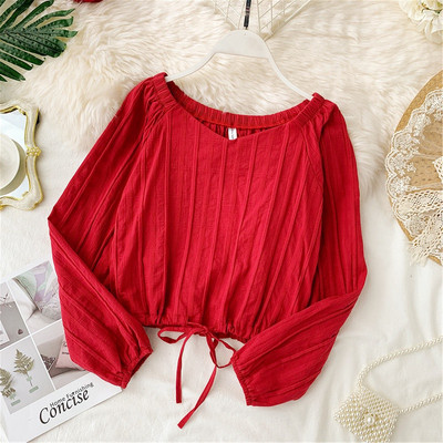 Bluză de damă cu mâneci lungi și decolteu O