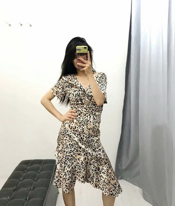 Aszimmetrikus ruha, rövid ujjú állatmintás