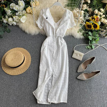 Hosszú, fehér, rövid ujjú női ruha