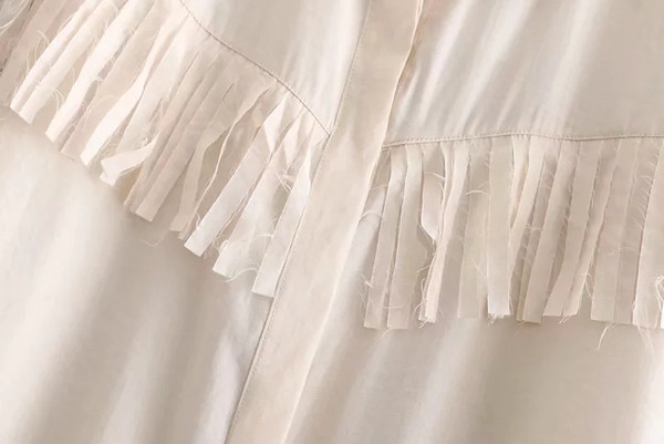 Modern női ing - fehér aszimmetrikus modell