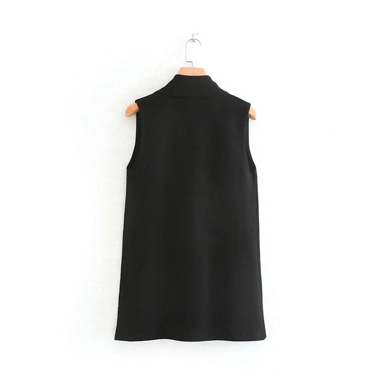 Vesta lunga eleganta in negru cu nasturi