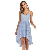 Alkalmi női ruha vékony pántokkal, aszimmetrikus kék mintával