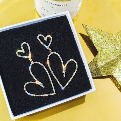 Modern női fülbevaló szív alakú, két színben