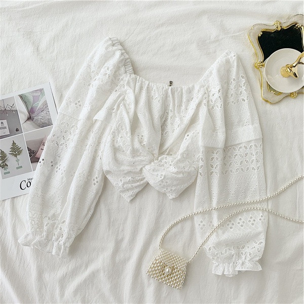 Rövid női csipkeblúz négy színben