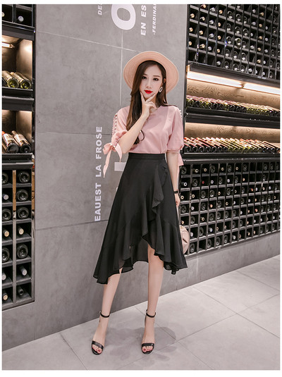 Modern női szoknya két színben szabott modellben