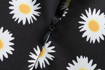 Női ruha modell hosszú ujjal