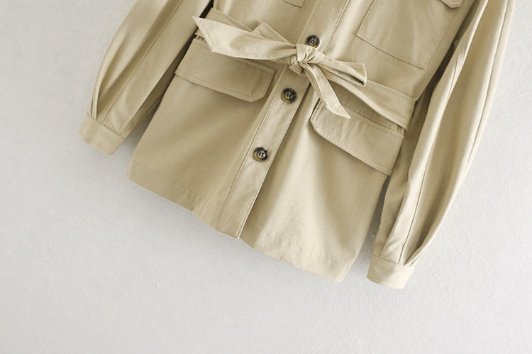 Geaca de primavara-toamna de culoare maro cu curea