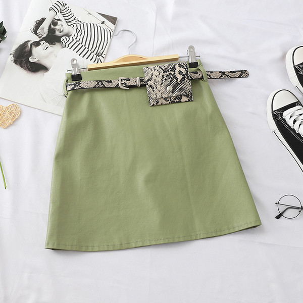 Eko bőrből készült modern női szoknya övvel több színben