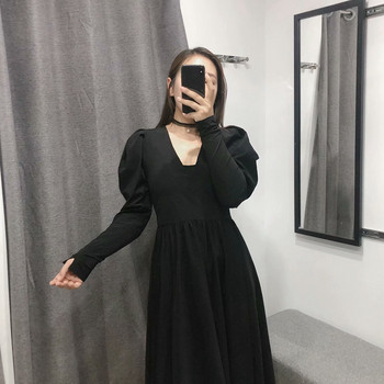 Fekete színű női ruha V-nyakú - kivágott modellel