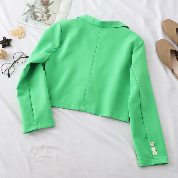 Női rövid modellkabát fekete és zöld színben