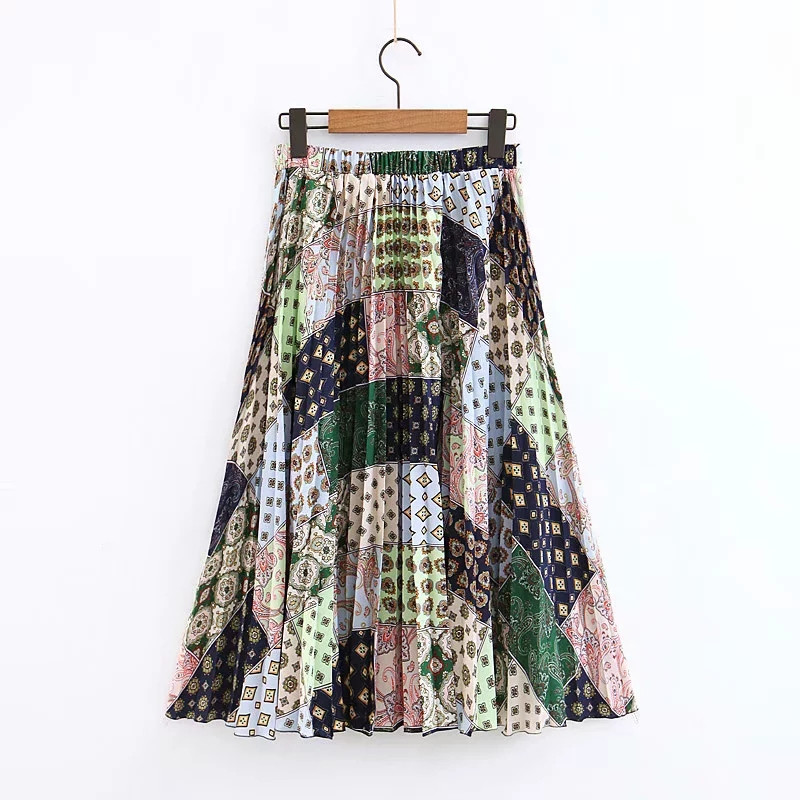 Női rakott szoknya színes mintával