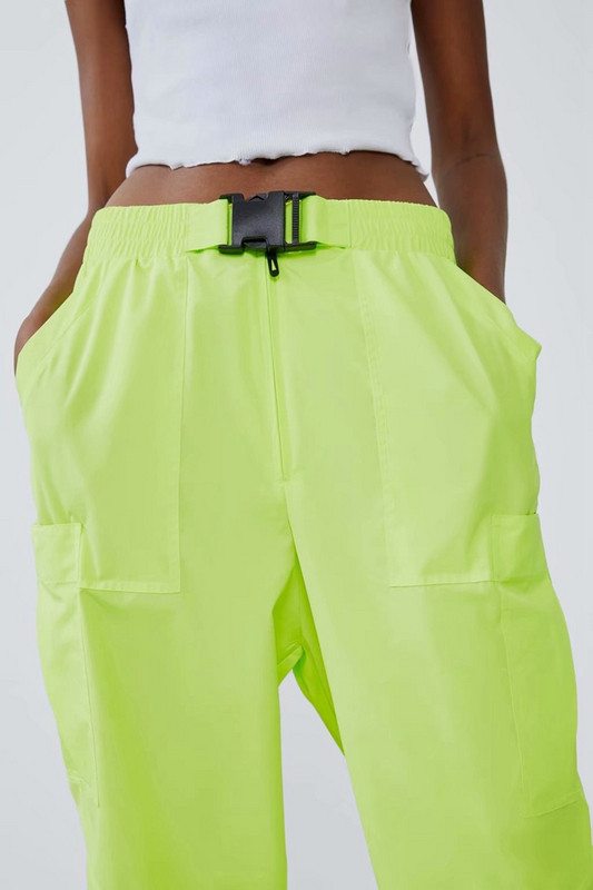 Pantaloni sport de dama cu curea si elastic la glezne