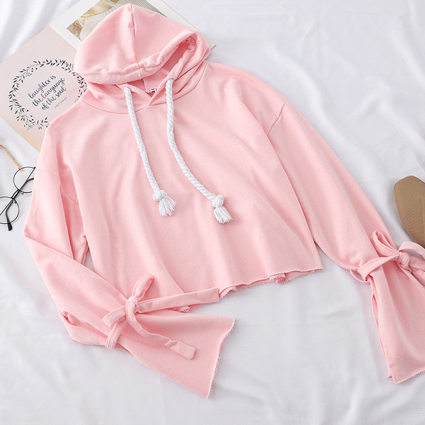 Hanorac de damă cu glugă și legături la mânecă în culoarea roz