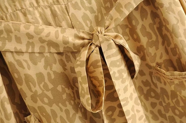 Női alkalmi overall fényes elemmel - arany színű